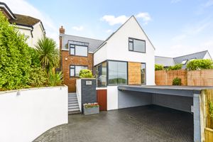 Photo 25- click for photo gallery